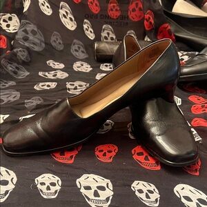 Easy Spirits Black Leather Flats